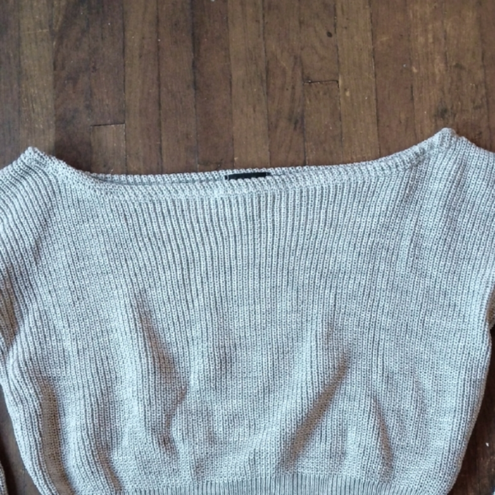 PrettyLittleThing Off-the-Shoulder Gray Cropped Sweater - Picture 4 of 9